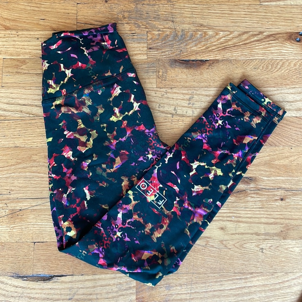 Fleo bounce leggings medium